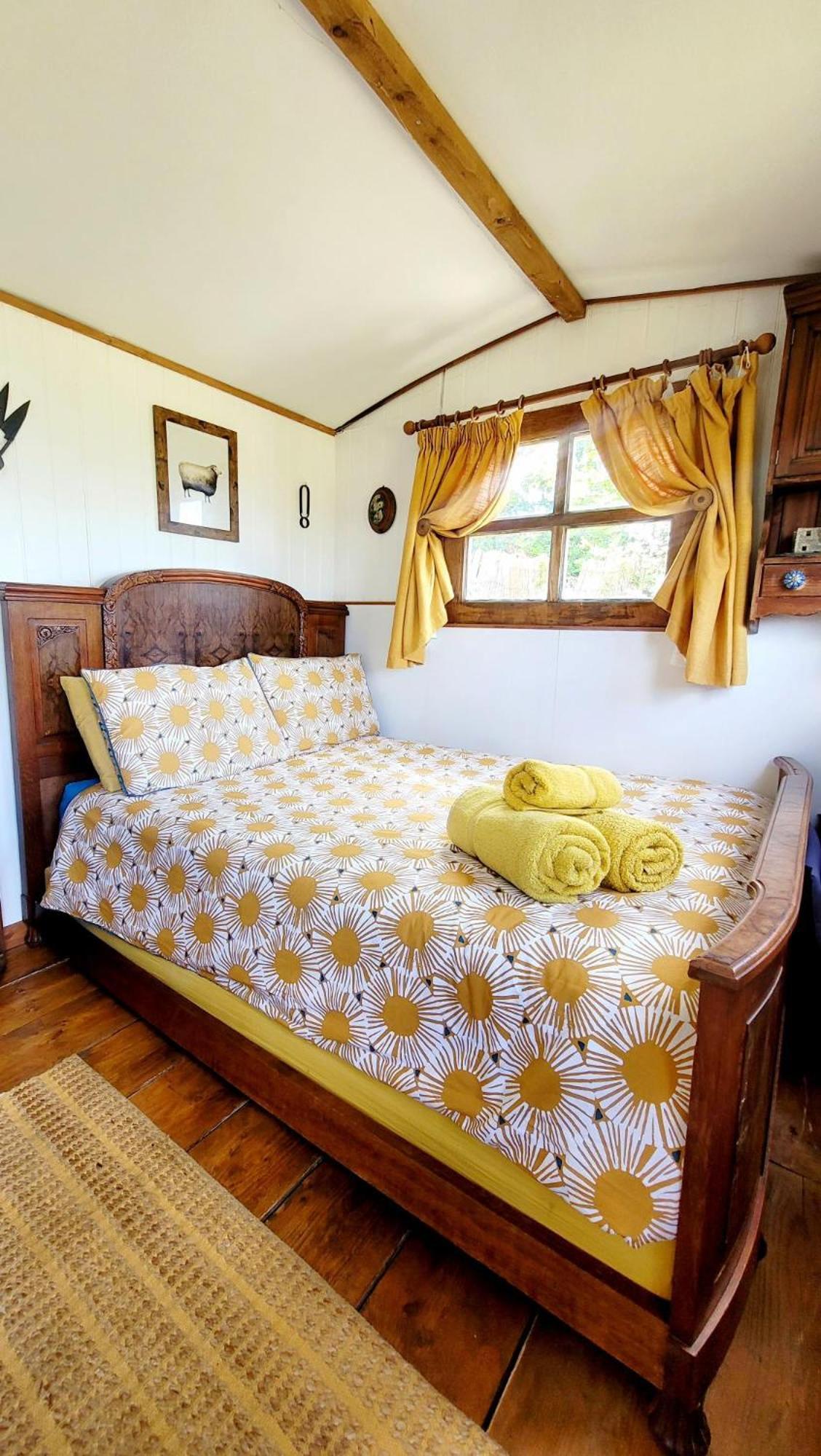 Treguth Glamping Unique Experience - Themed Huts Hotel Saint Day Kültér fotó